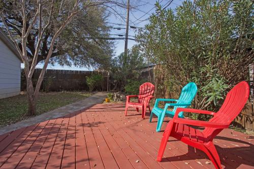 Hancock Cottage - Backyard