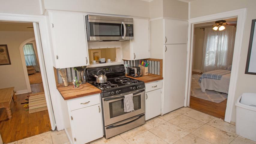 Hancock Cottage - Kitchen