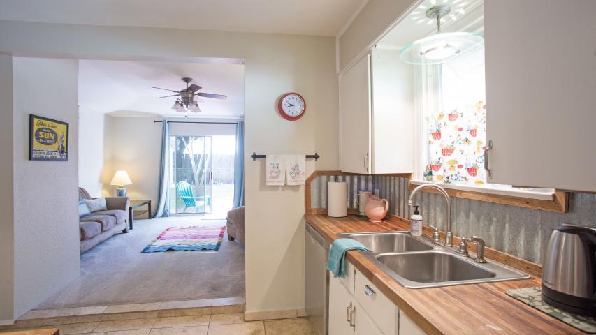 Hancock Cottage - Kitchen