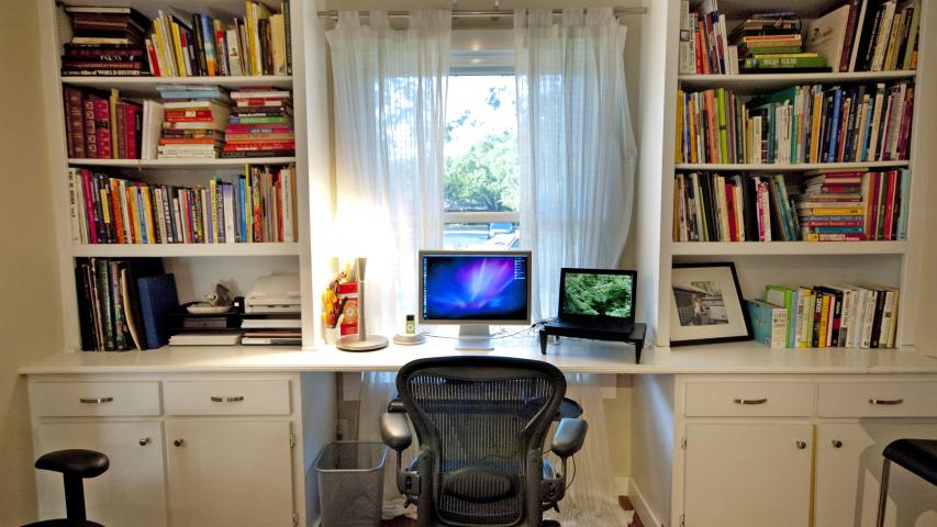 Hancock Pool House - Study