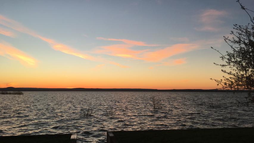 Hancock Lake Cottage - Sunset