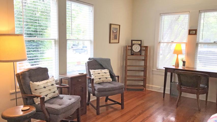 Hancock Camp House near UT and Downtown.