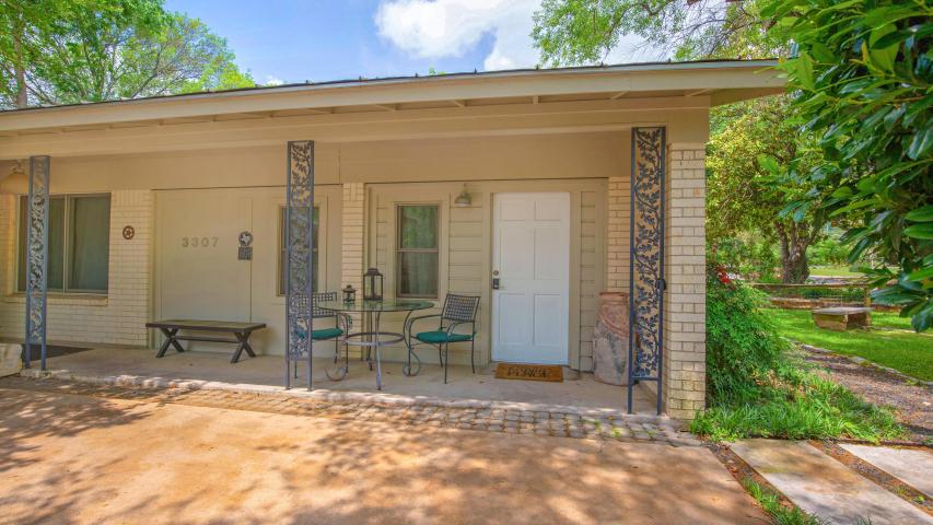 Hancock Petite Suite corporate rental Austin real estate.