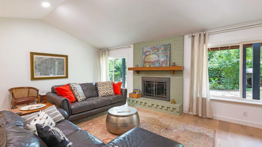 Hancock Ranch House central Austin real estate rental.