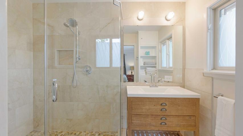 Hancock Ranch House central Austin real estate rental.